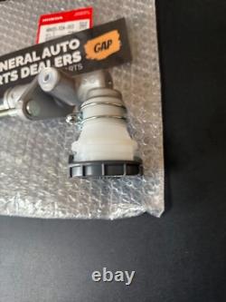 Genuine HONDA OEM S2000 Clutch Master Cylinder 46920-S2A-003