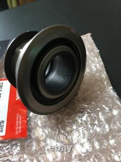Genuine HONDA OEM S2000 Clutch Release Bearing 22810-PCY-003