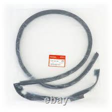 Genuine HONDA OEM civic Right Front Door Run Channel Weatherstrip 72235-S03-G01