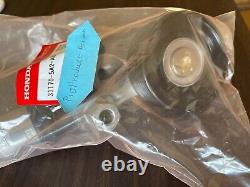 Genuine Honda Accord Civic CR-V Drive Belt Auto Tensioner 31170-5A2-A03 OEM New