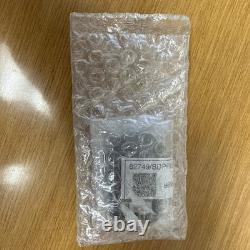Genuine Honda OEM Key Fob Driver 1 72147-TRW-A12