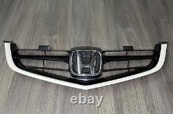 Genuine OEM 2004-05 Honda Accord CL7 / Acura TSX CL9 Grille With Molding