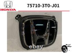 Honda Genuine 2023 2024CR-V CRV Front Grill Radar Emblem 75710-3T0-J01 OEM New