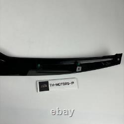 Honda Genuine OEM Liftgate Tailgate Hatch License Molding 2017Fit 74890-T5A-A11