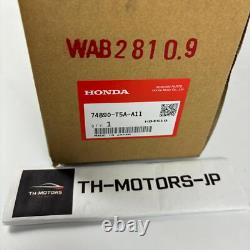 Honda Genuine OEM Liftgate Tailgate Hatch License Molding 2017Fit 74890-T5A-A11