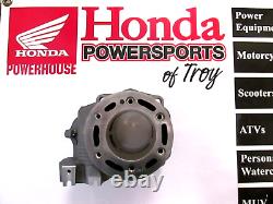 New Genuine Honda Oem Cylinder Jug 2003 Cr250r 12110-kz3-l30