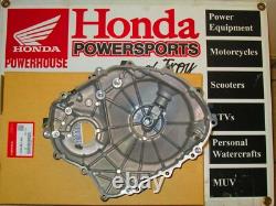 New Genuine Honda Oem Right Crankcase Cover 2009-2023 Cbr600rr 11330-mfj-a41