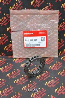 New OEM factory genuine HONDA clutch one way bearing TRX300 TRX350 TRX500