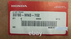 New OEM genuine Honda Tail Light Trunk Lamp 1988-2000 Goldwing GL1500 Red Amber